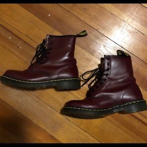 Dr martens cherry